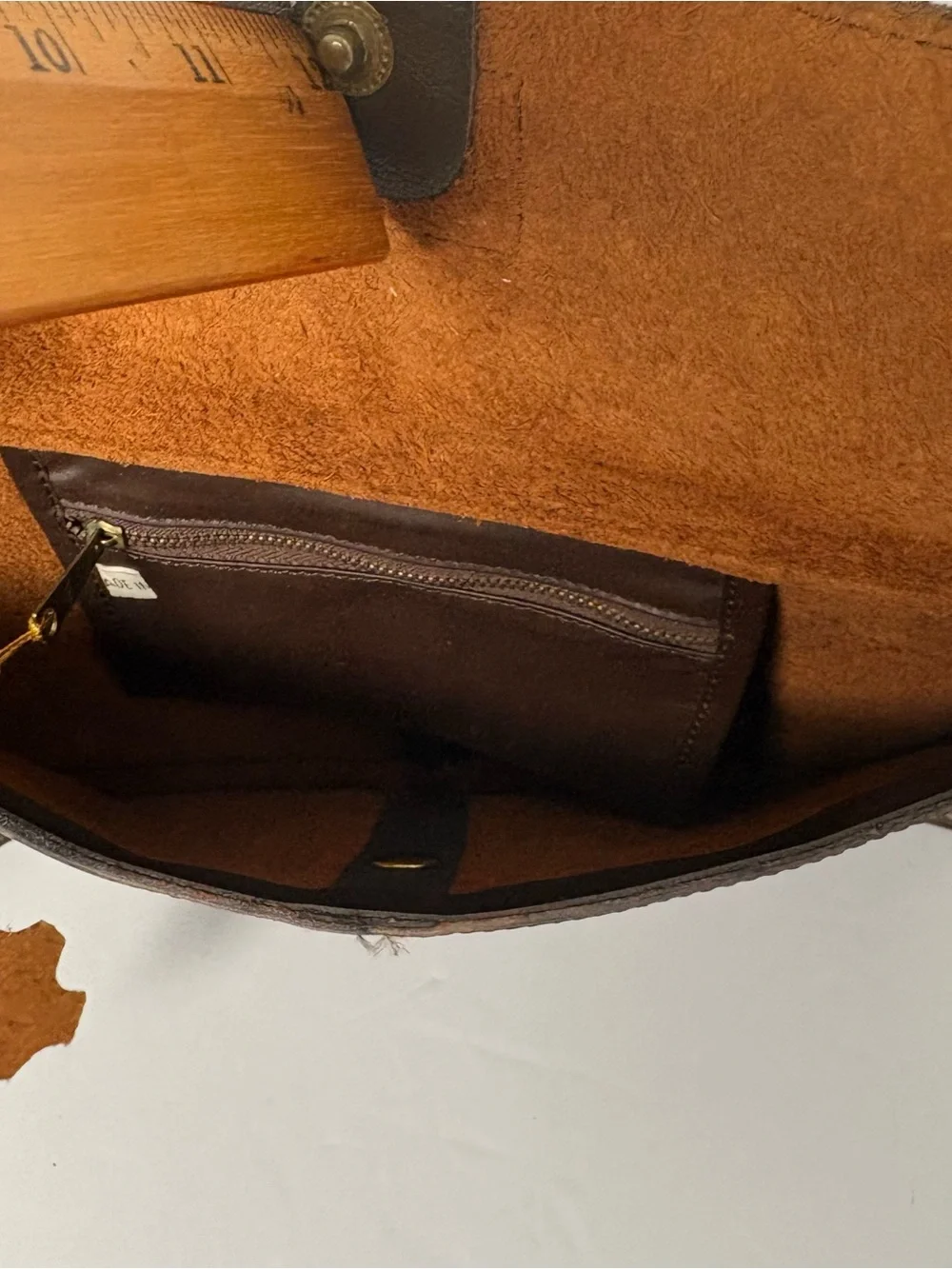 Vtg. HLC chocolate brown leather western envelope clutch